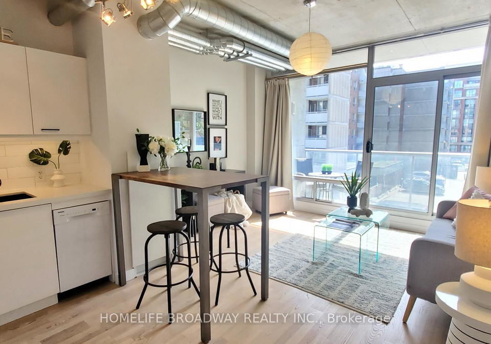 169-john-street-toronto-ontario-c13208906