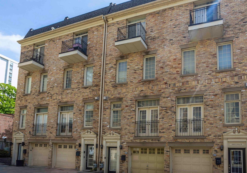 206a-merton-street-toronto-ontario-c13208964