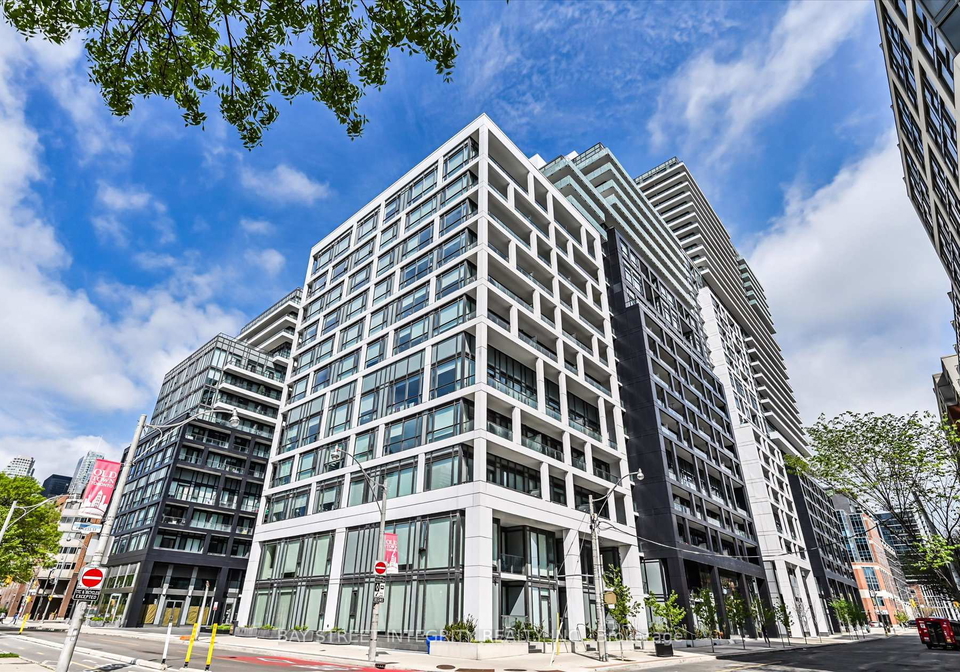 60-princess-street-toronto-ontario-c13209074