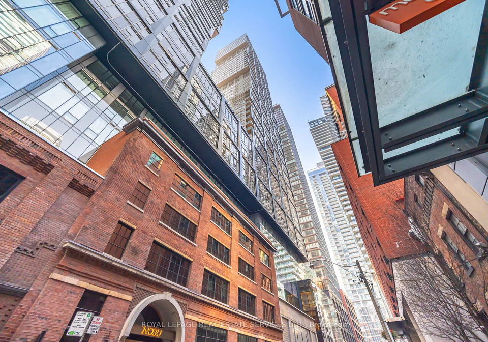 15-mercer-street-toronto-ontario-c13209116