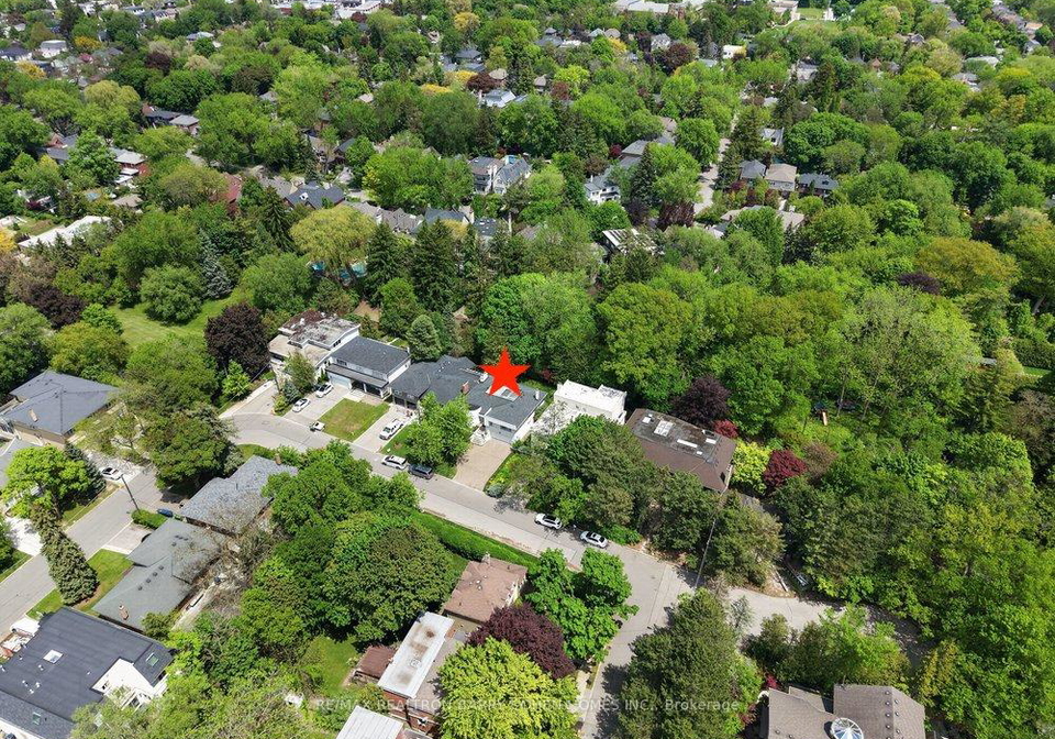 11-saguenay-avenue-toronto-ontario-c13209176