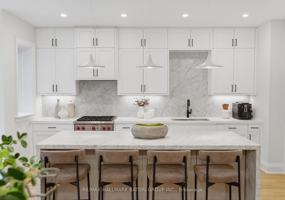 135-cottingham-street-toronto-ontario-c13209568