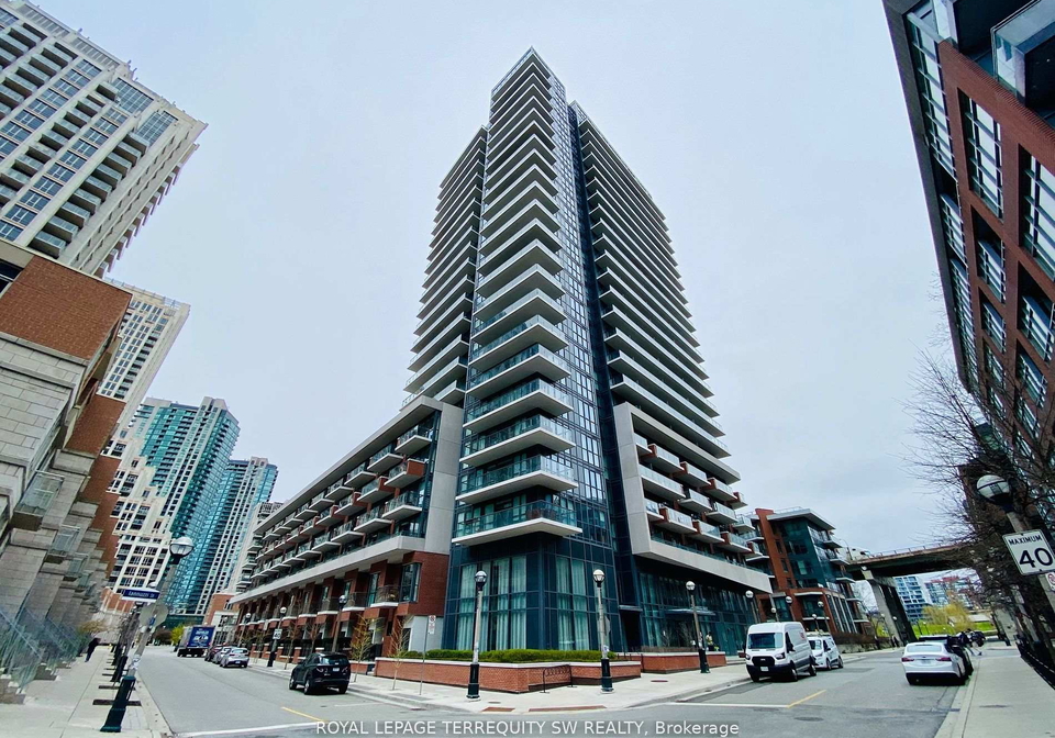 38-iannuzzi-street-toronto-ontario-c13209794