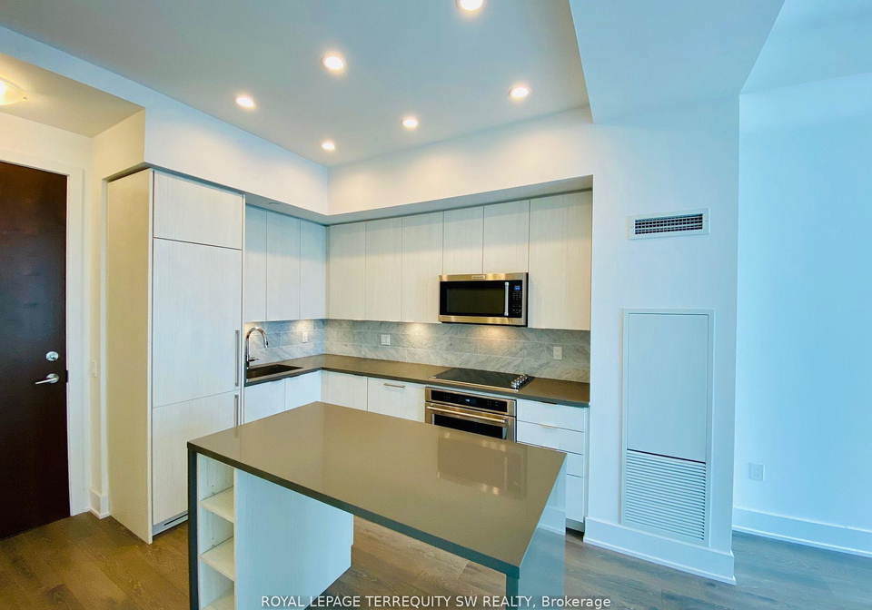 38-iannuzzi-street-toronto-ontario-c13209794