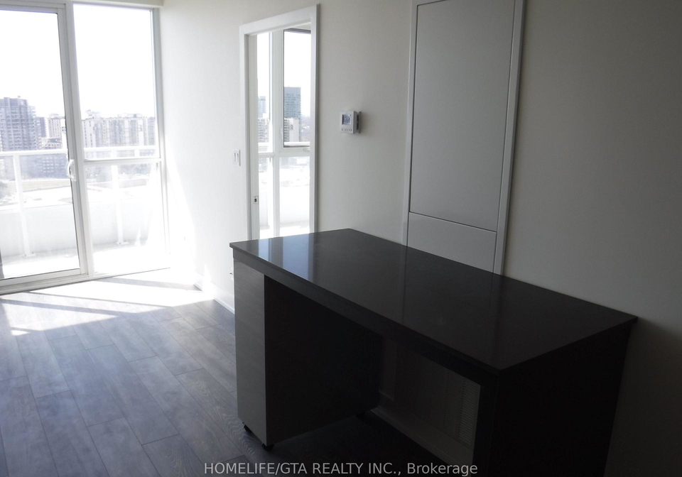 180-fairview-mall-drive-north-york-ontario-c13210040