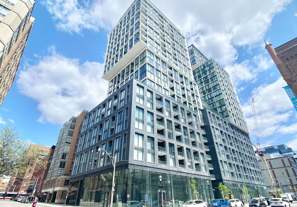 158-front-street-e-toronto-ontario-c13210054