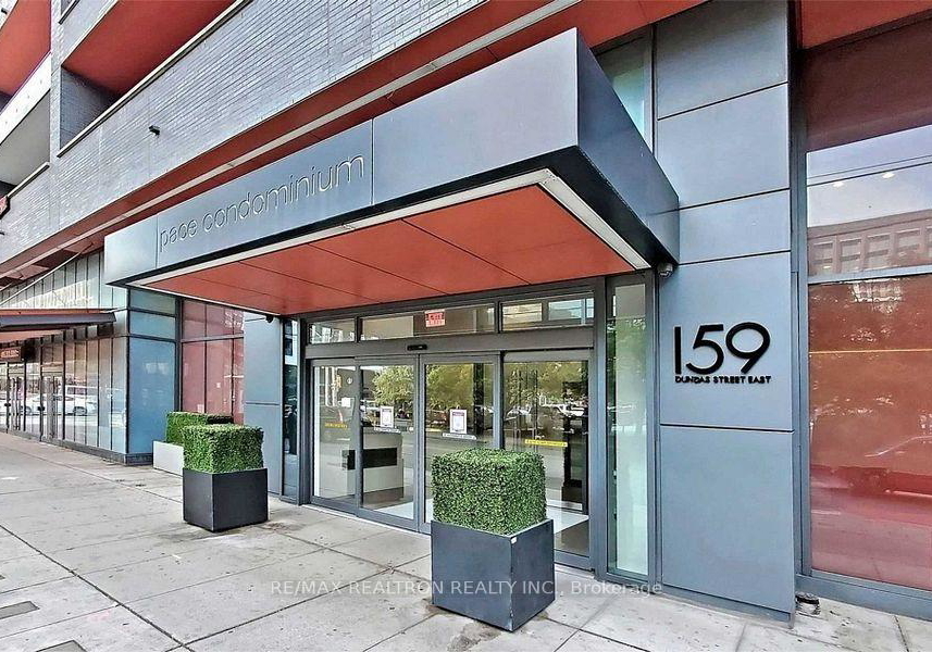 159-dundas-street-e-toronto-ontario-c13210204