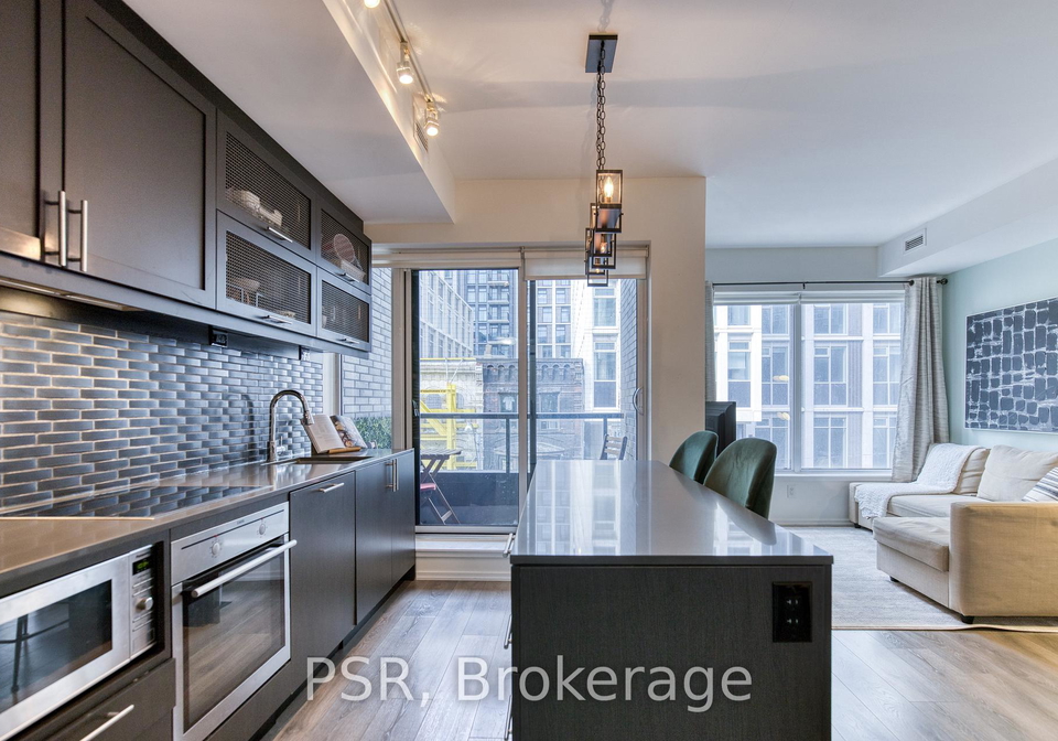 783-bathurst-street-toronto-ontario-c13210254