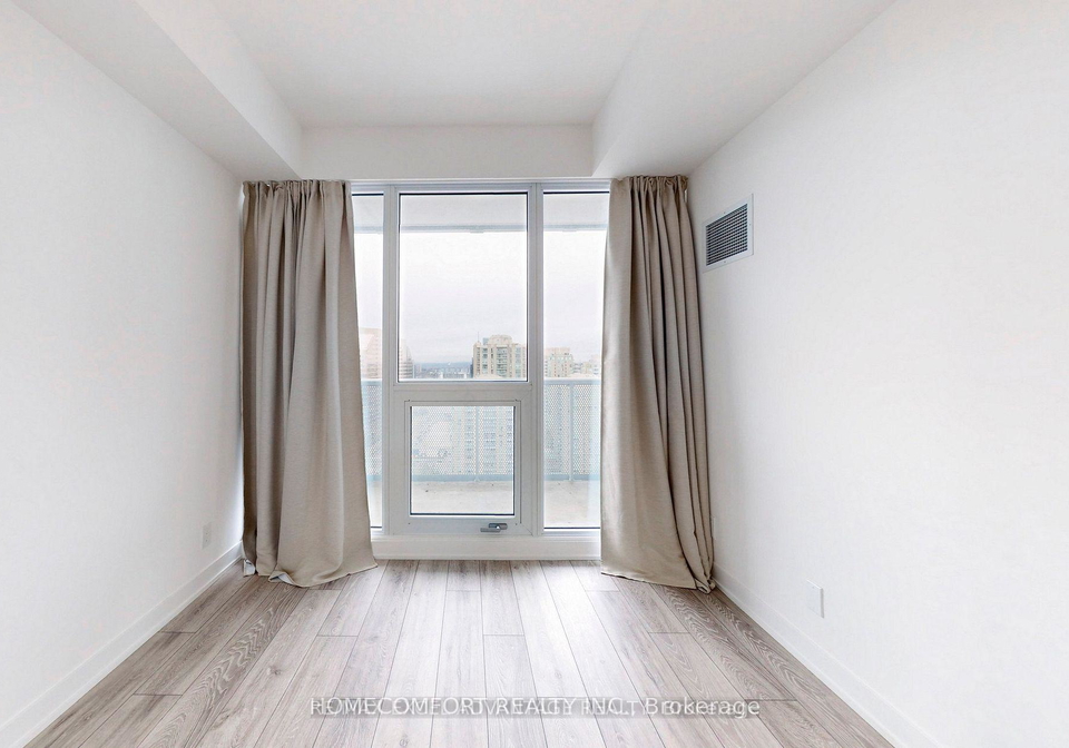 15-holmes-avenue-north-york-ontario-c13210382