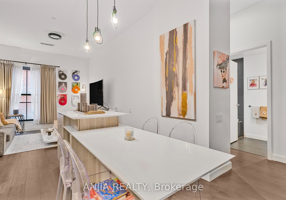 5-st-joseph-street-toronto-ontario-c13210394