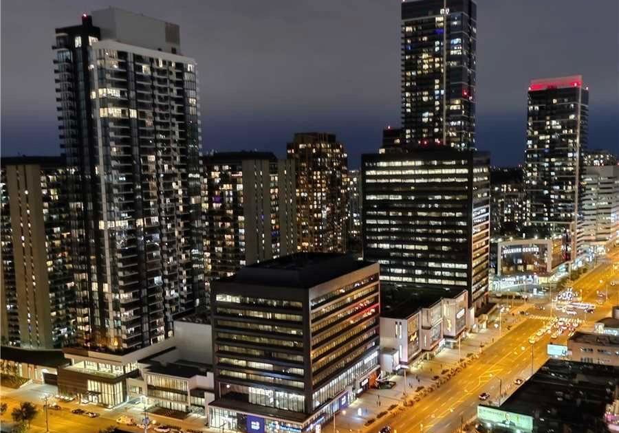 100-upper-madison-street-toronto-ontario-c13210552