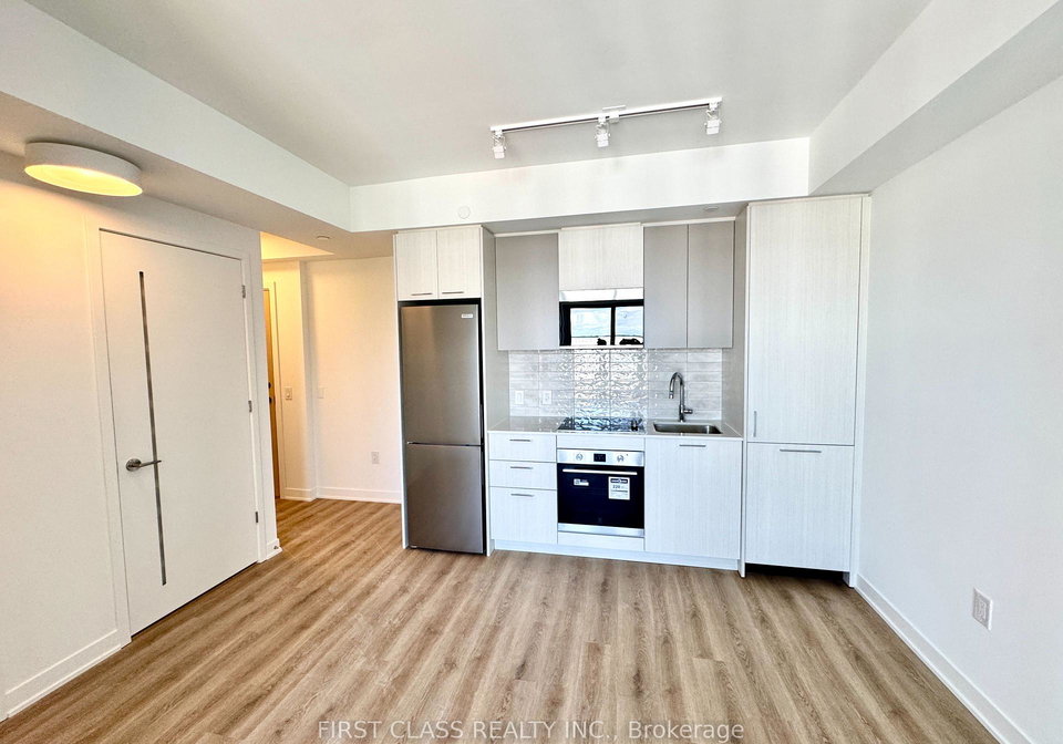 10-oak-street-toronto-ontario-c13210866