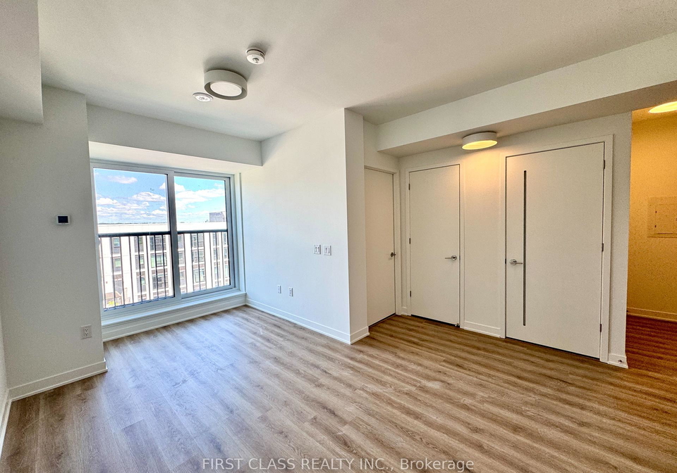 10-oak-street-toronto-ontario-c13210866