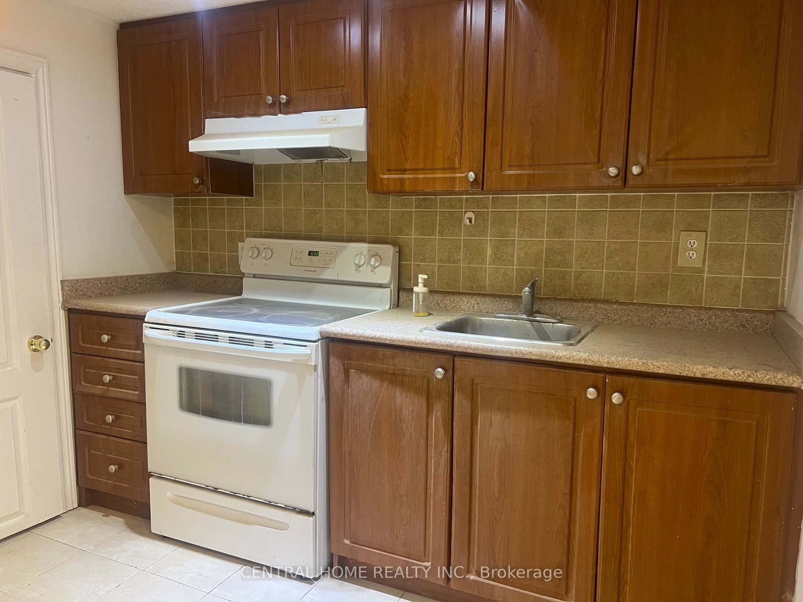 20-goulding-avenue-toronto-ontario-c13210968