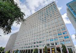 111-st-clair-avenue-w-toronto-ontario-c13211056