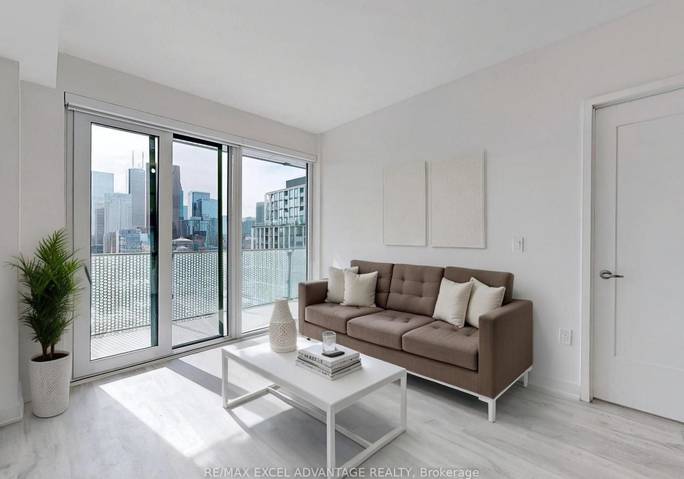 135-lower-sherbourne-street-toronto-ontario-c13211174