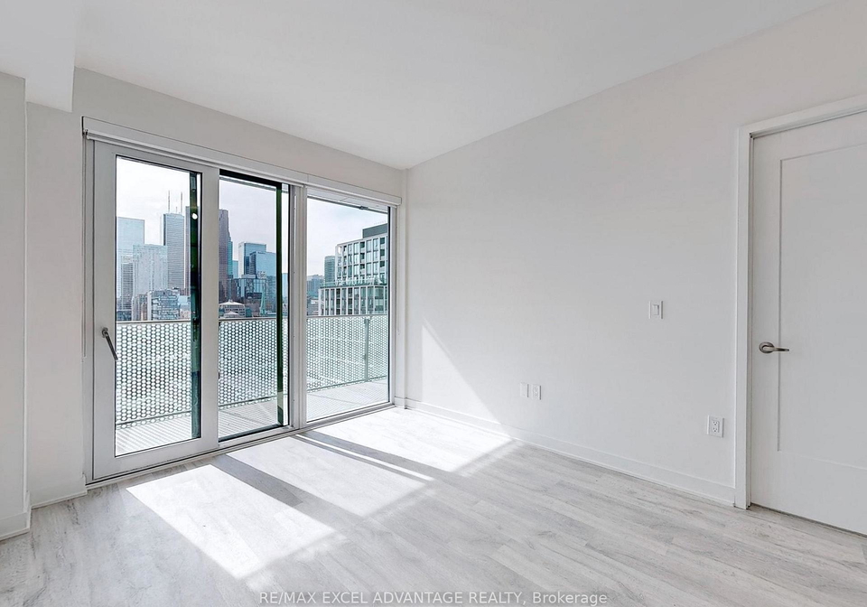 135-lower-sherbourne-street-toronto-ontario-c13211174