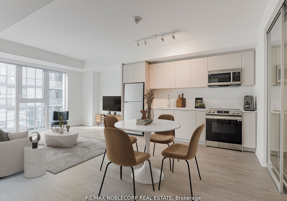 357-king-street-w-toronto-ontario-c13211204