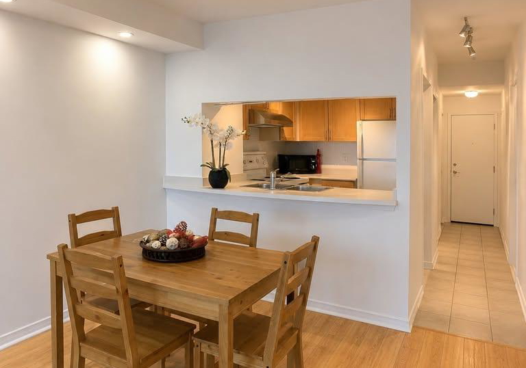 8-hillcrest-avenue-north-york-ontario-c13211370