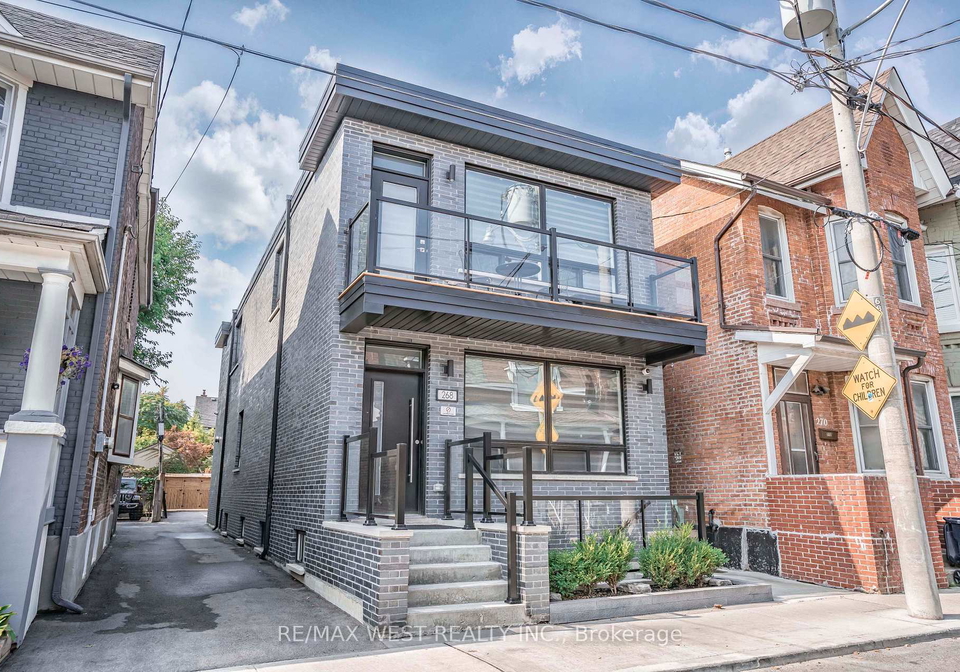 268-sterling-road-toronto-ontario-c13211386