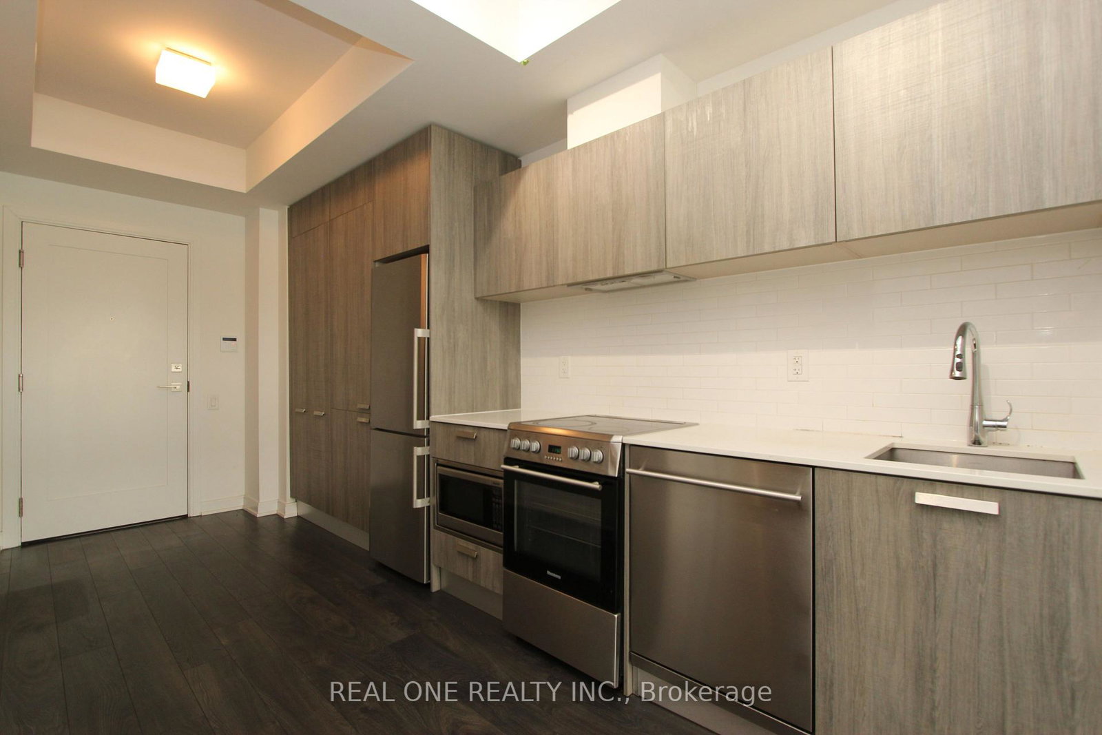 50-charles-street-e-toronto-ontario-c13212034