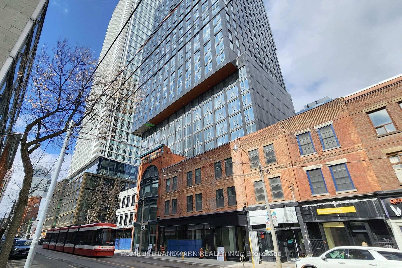 100-queen-street-e-toronto-ontario-c13212134