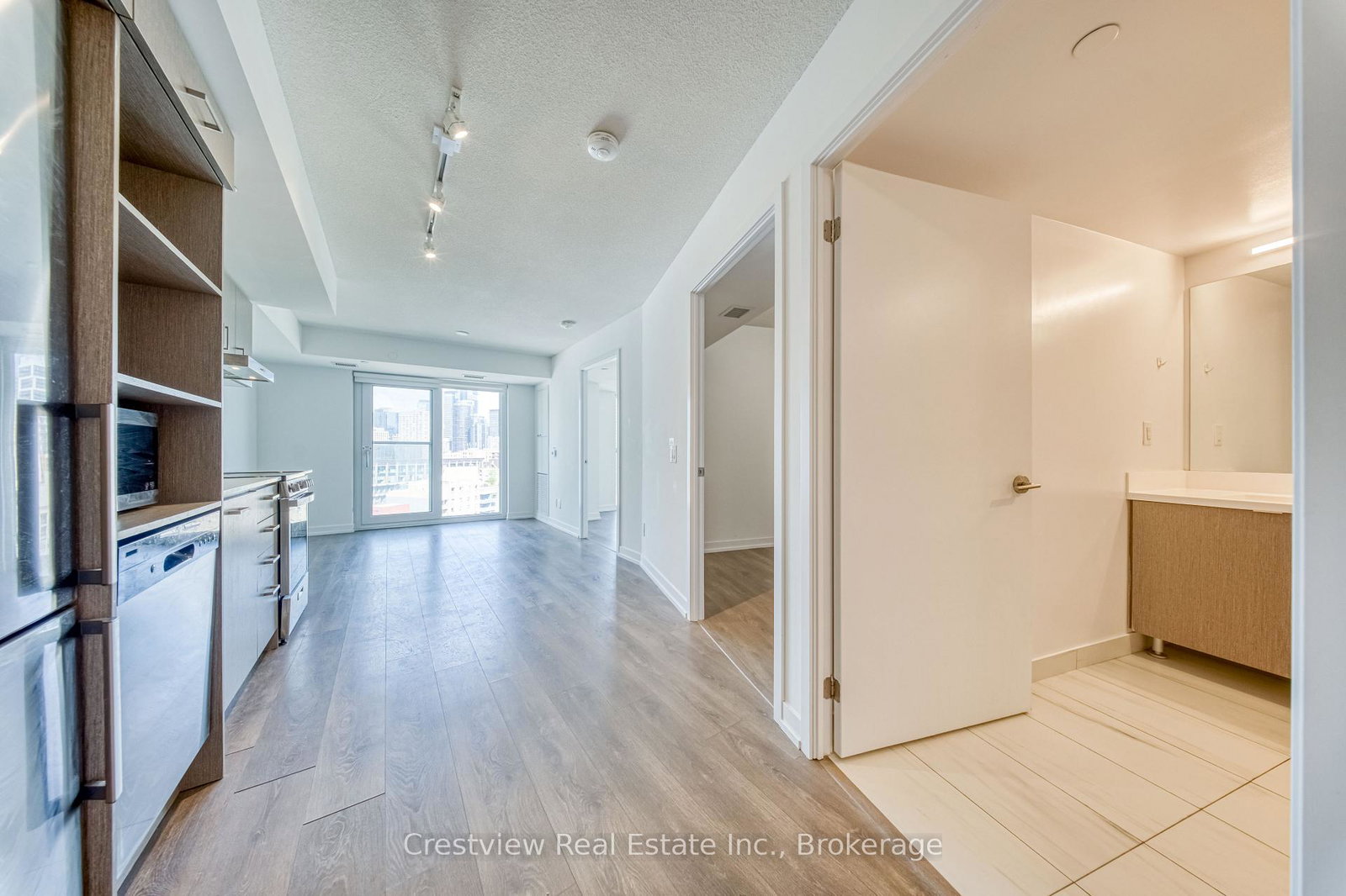 219-dundas-street-e-toronto-ontario-c13212186