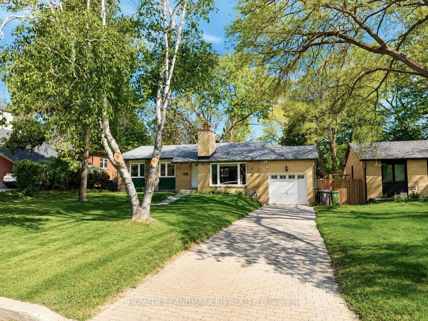 8-southwell-drive-north-york-ontario-c13213366