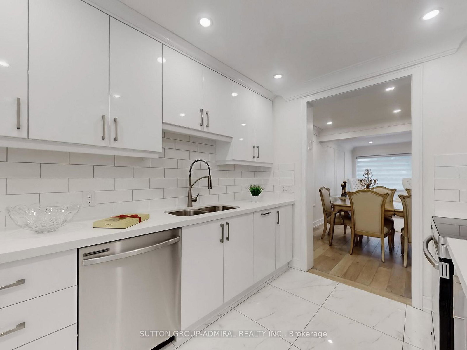 296-torresdale-avenue-toronto-ontario-c13213514