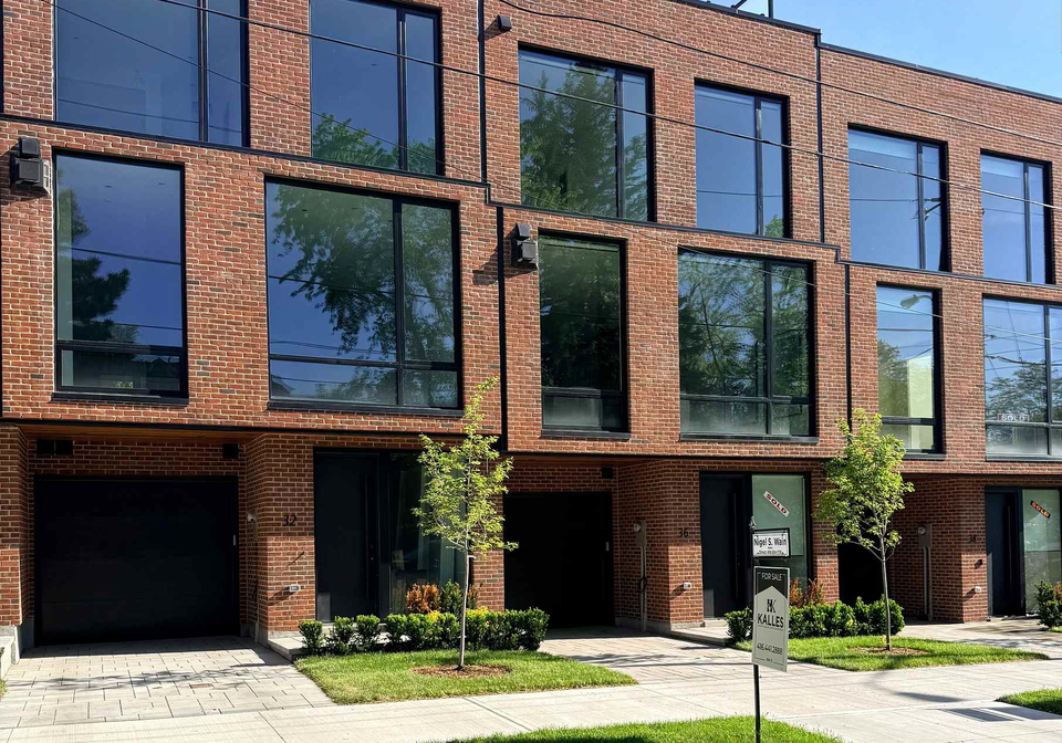32-evergreen-gardens-east-york-ontario-c13213682