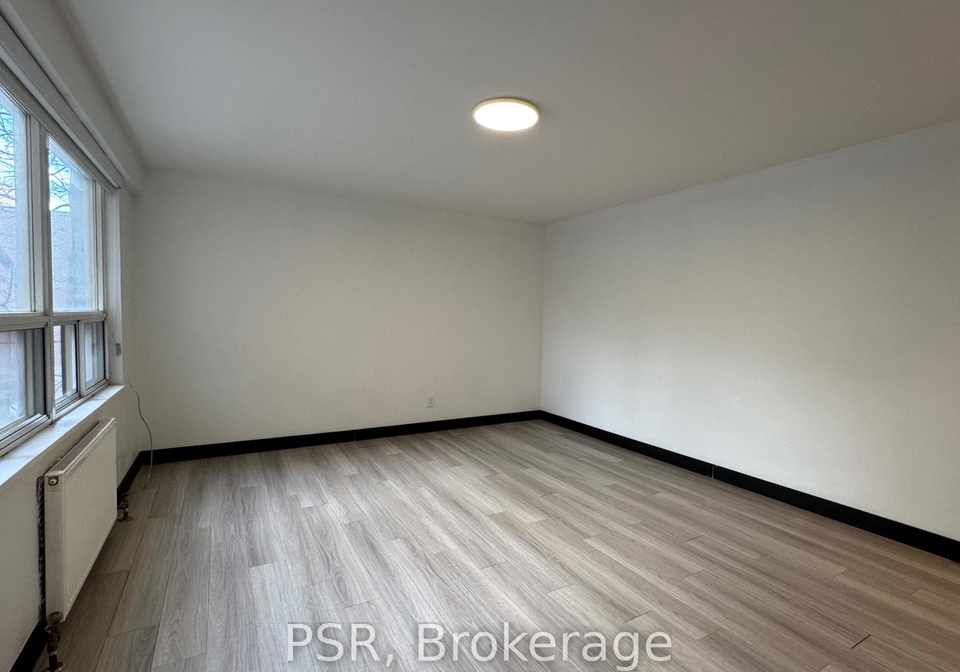 600-eglinton-avenue-w-toronto-ontario-c13213722