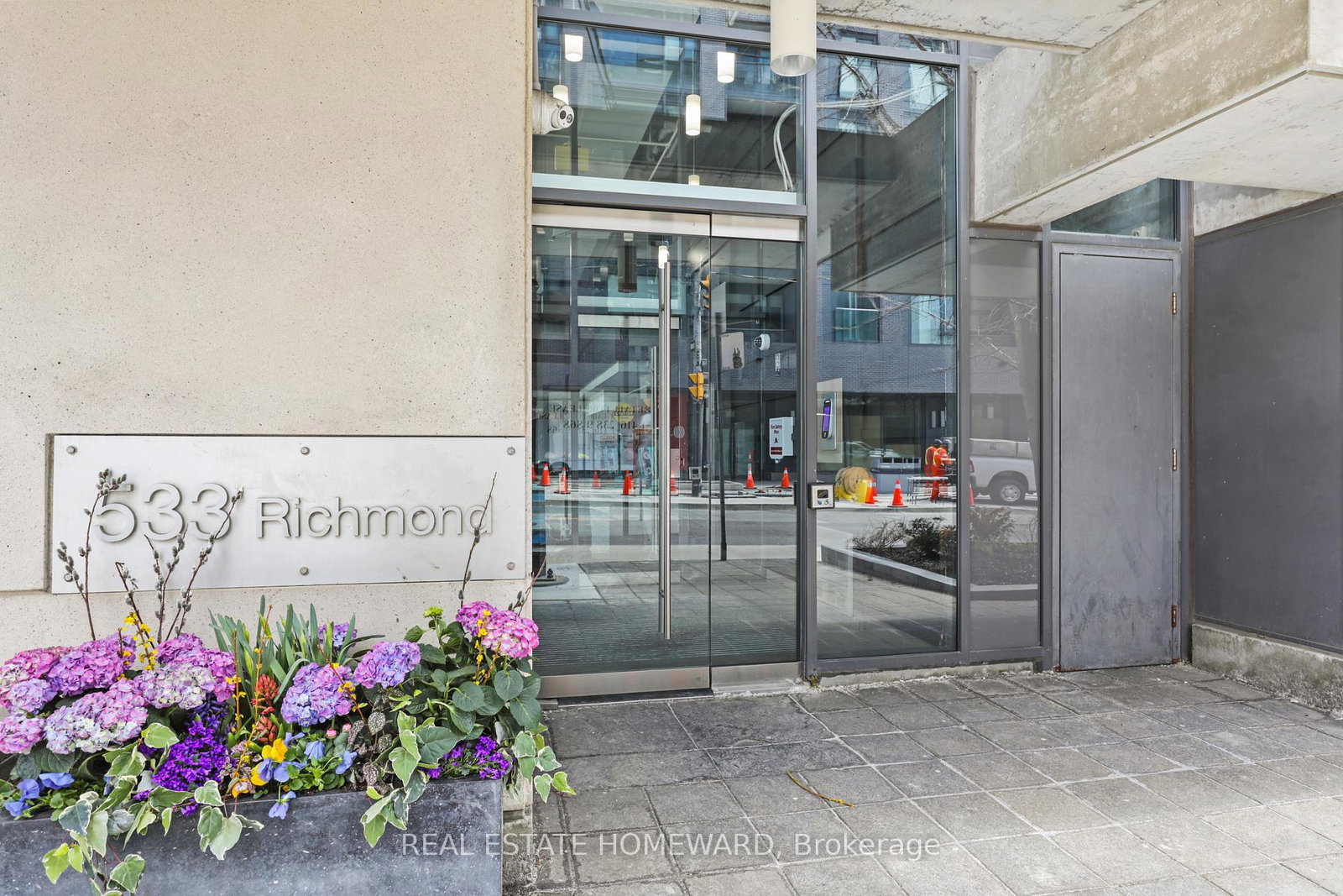 533-w-richmond-street-w-toronto-ontario-c13214476