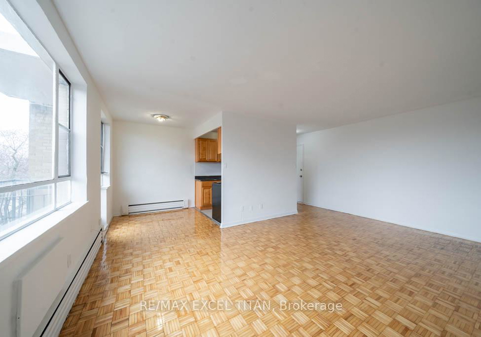 2895-bathurst-street-toronto-ontario-c13214668