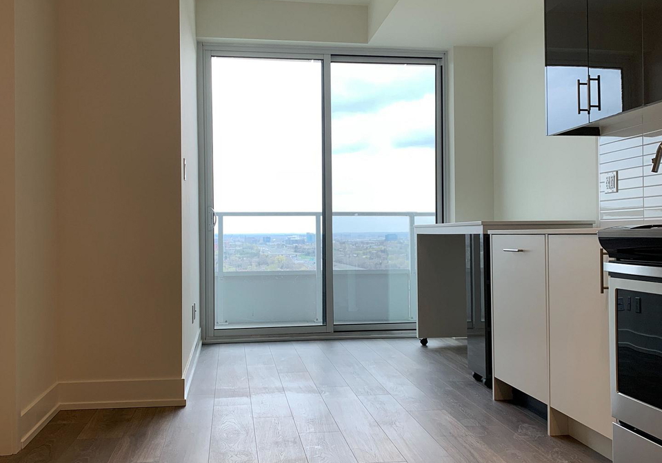 180-fairview-mall-drive-north-york-ontario-c13214686