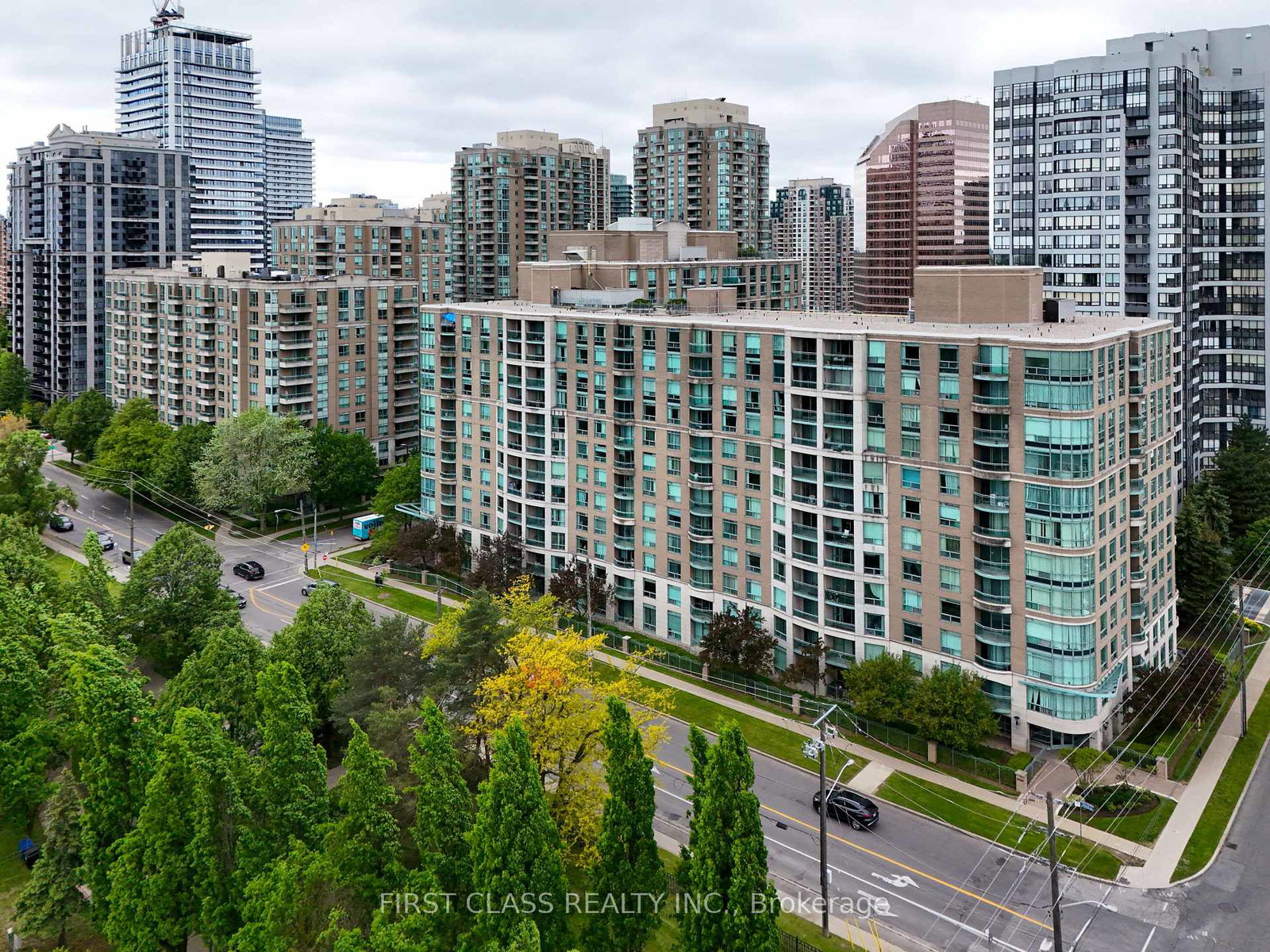 8-pemberton-avenue-north-york-ontario-c13214956