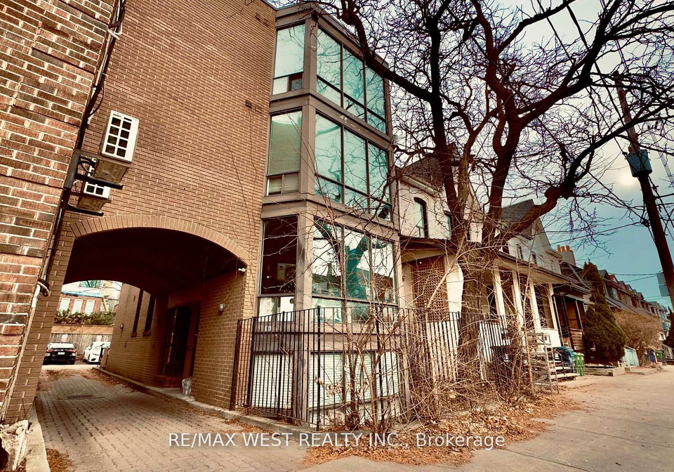 1061-bathurst-street-toronto-ontario-c13215336