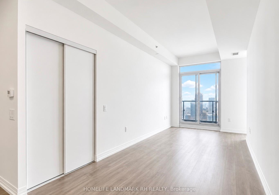 251-jarvis-street-toronto-ontario-c13215348
