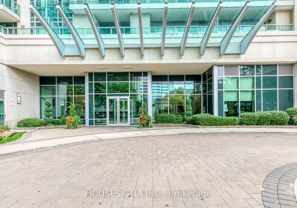 17-anndale-drive-north-york-ontario-c13215538