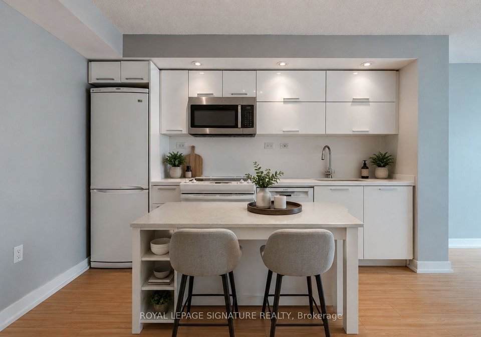 25-capreol-court-toronto-ontario-c13215734