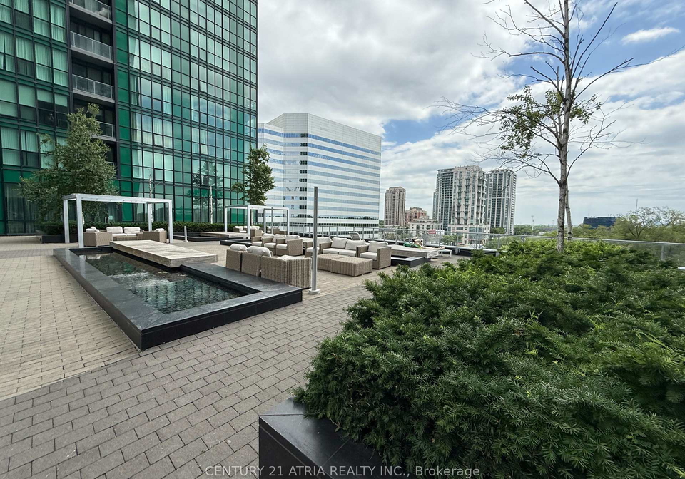 11-bogert-avenue-toronto-ontario-c13215854