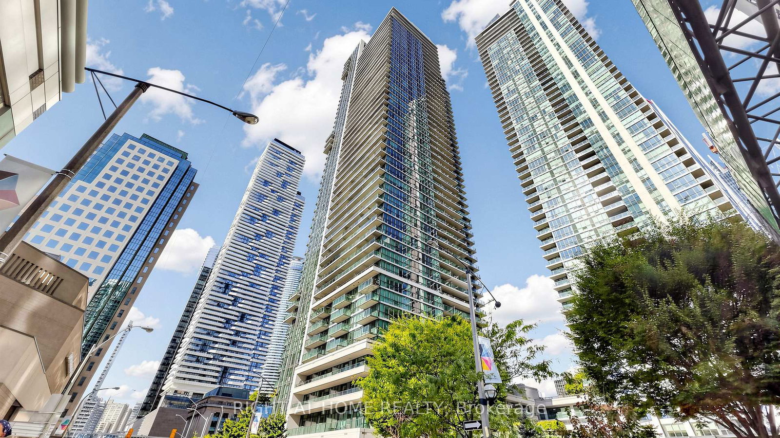 33-bay-street-toronto-ontario-c13216186