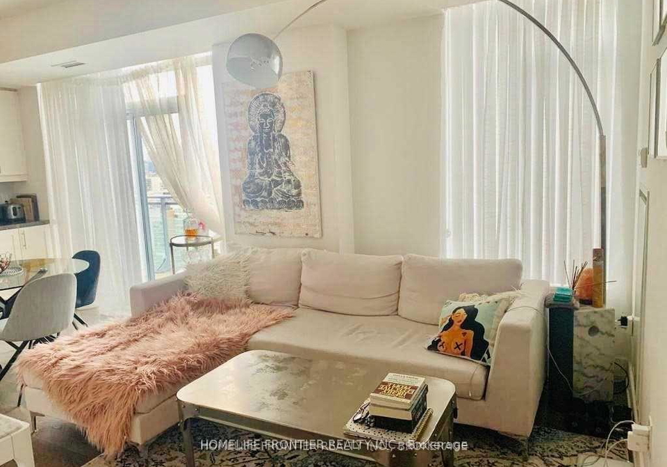 525-adelaide-street-w-toronto-ontario-c13216384