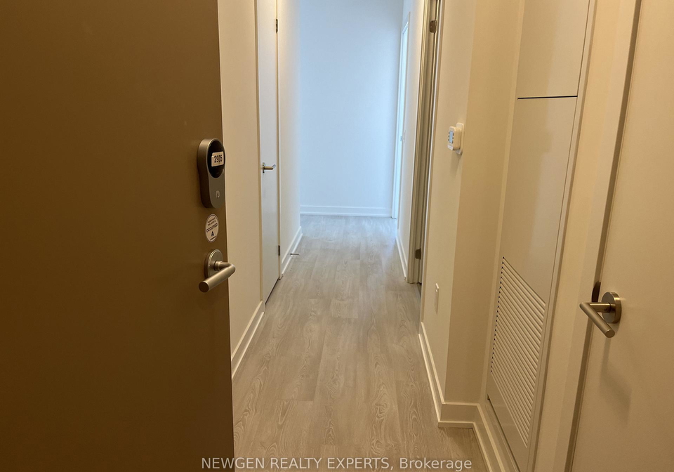 5-quarrington-lane-north-york-ontario-c13216416