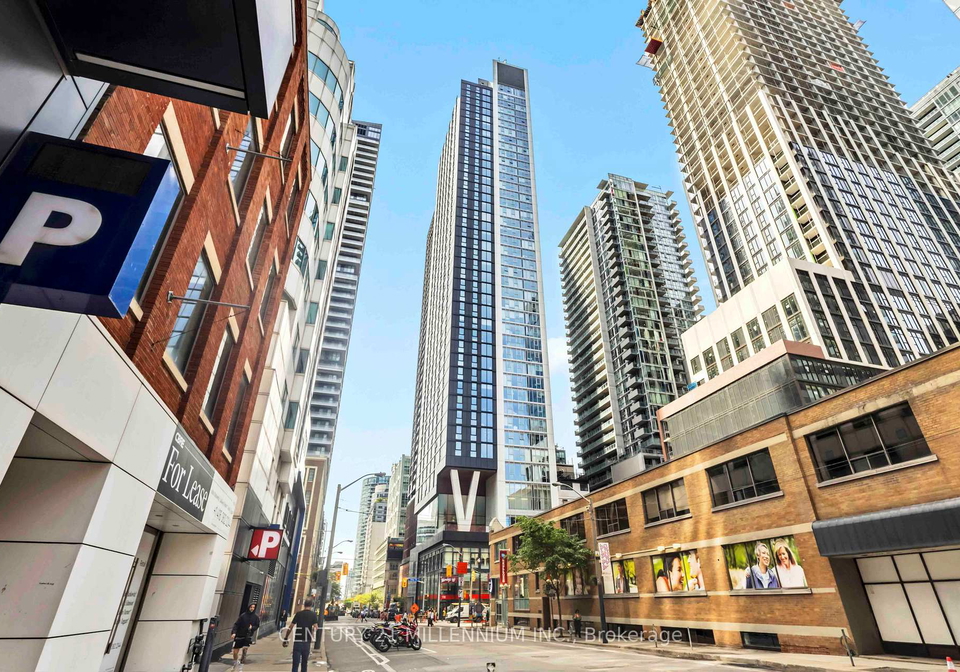 357-king-street-w-toronto-ontario-c13216544