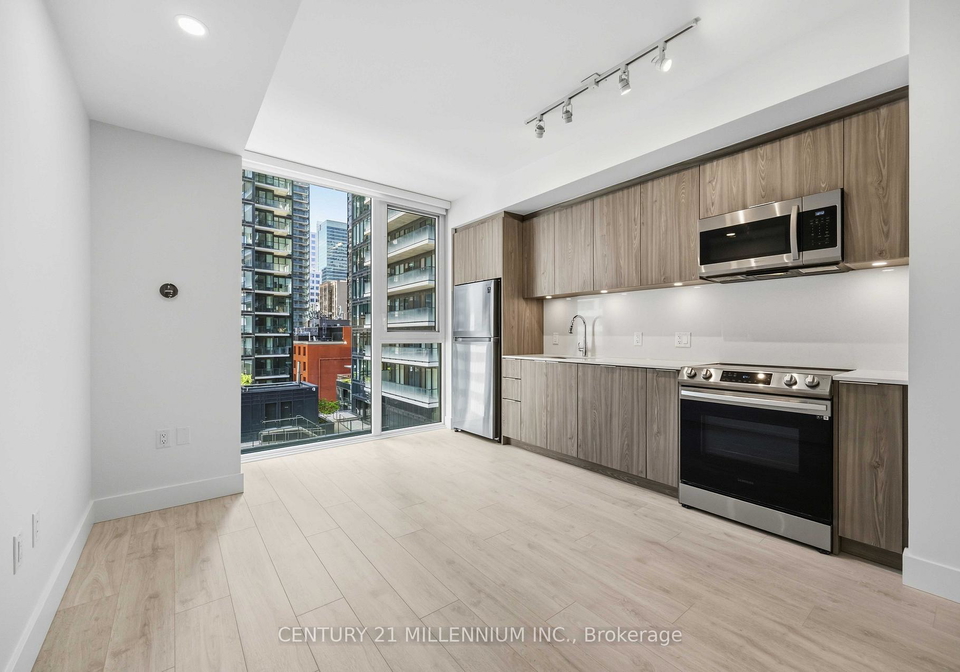 357-king-street-w-toronto-ontario-c13216544