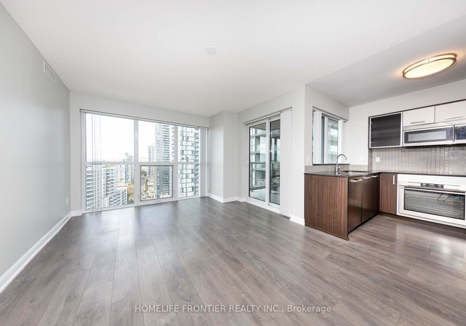 5162-yonge-street-w-toronto-ontario-c13216662