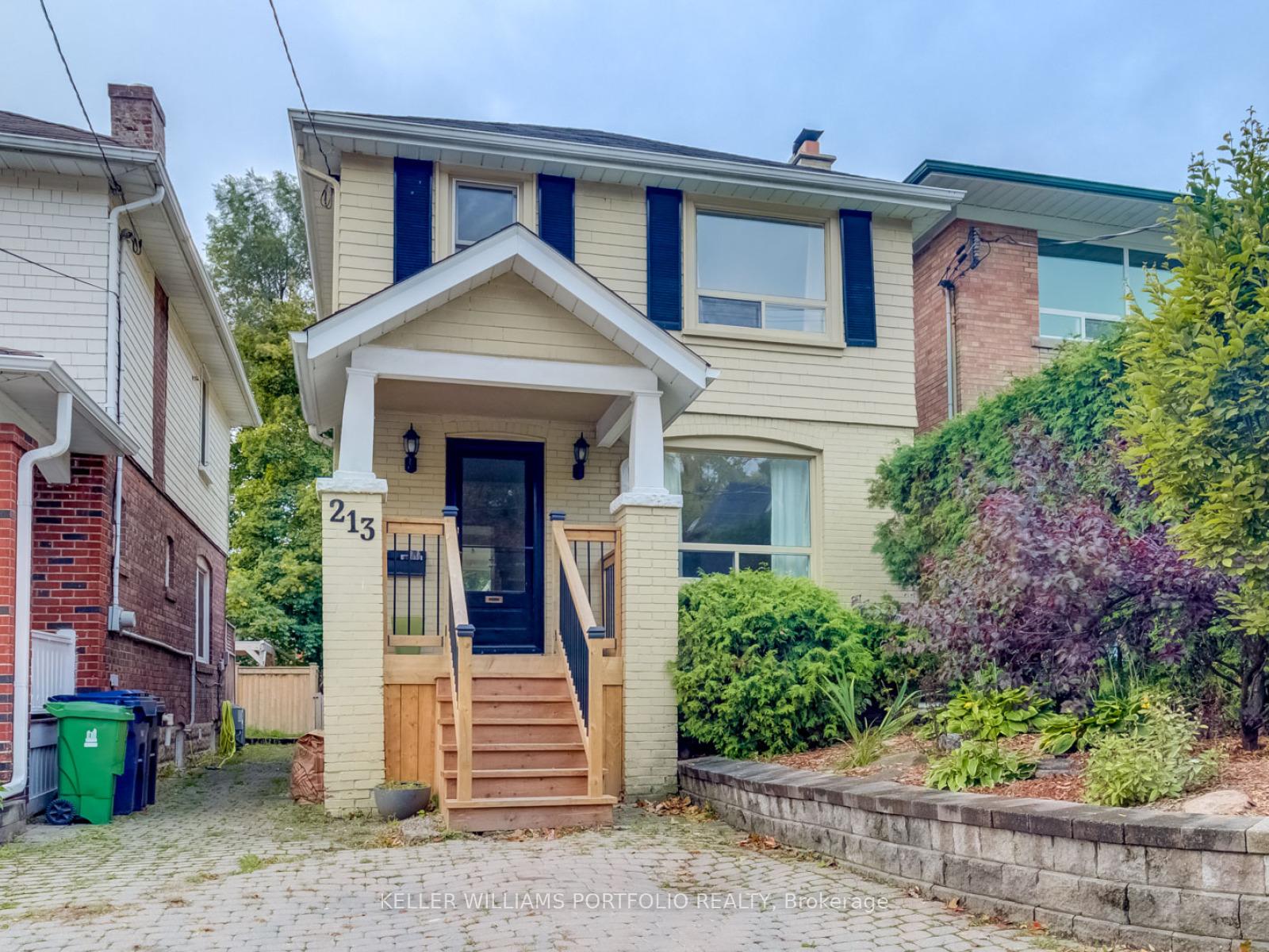 213-erskine-avenue-toronto-ontario-c13216696