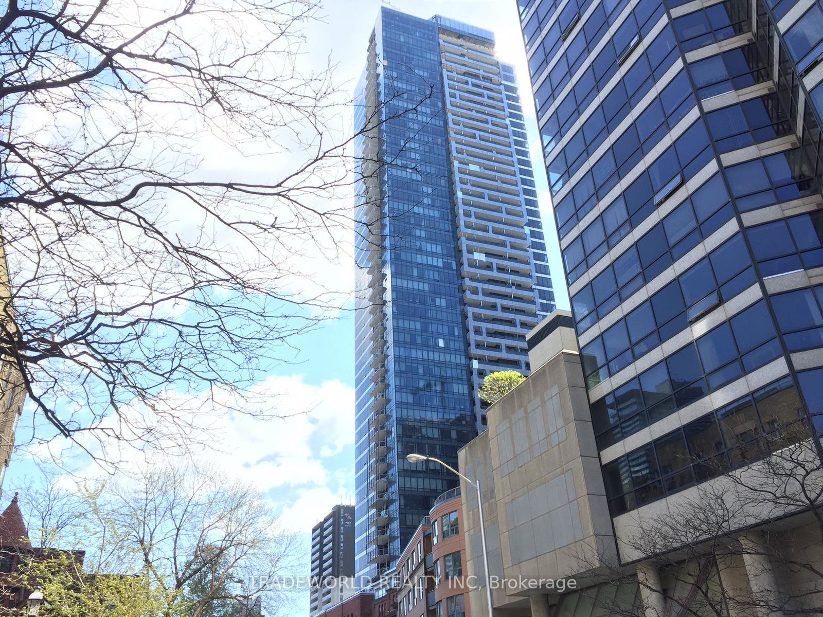5-st-joseph-street-toronto-ontario-c13216838