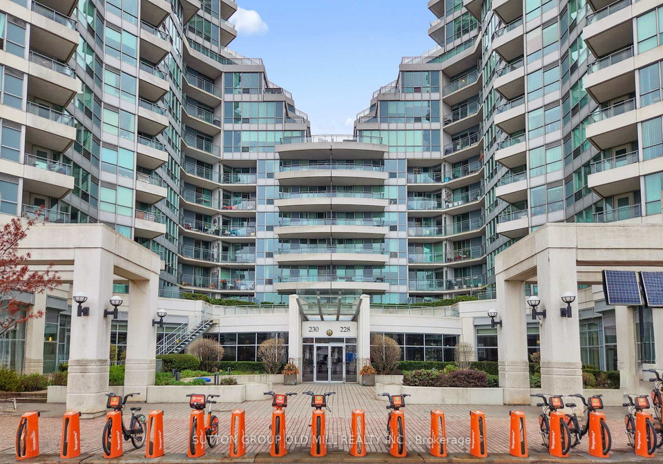 228-w-queens-quay-w-toronto-ontario-c13216916