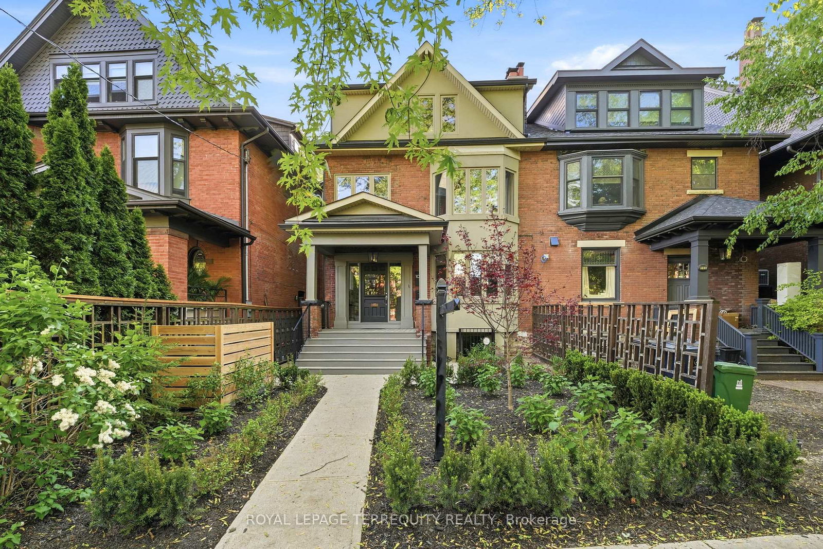 100-admiral-road-toronto-ontario-c13216968